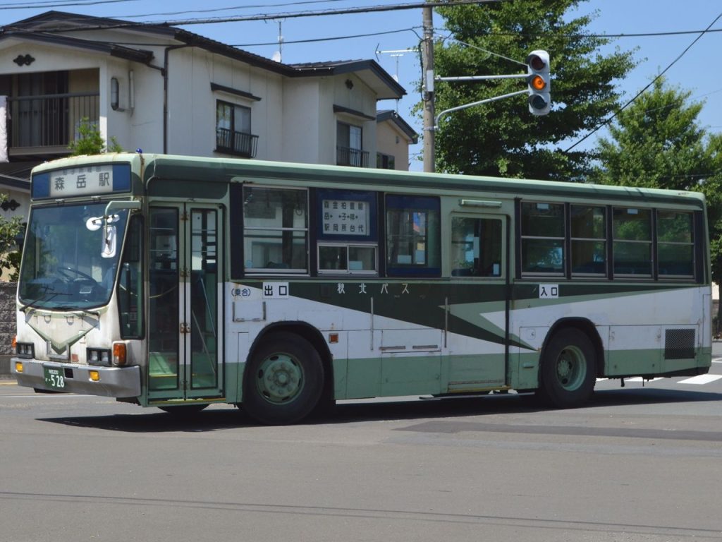 秋田200か528